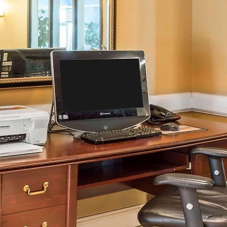 Sleep Inn & Suites Laurel Bagian luar foto