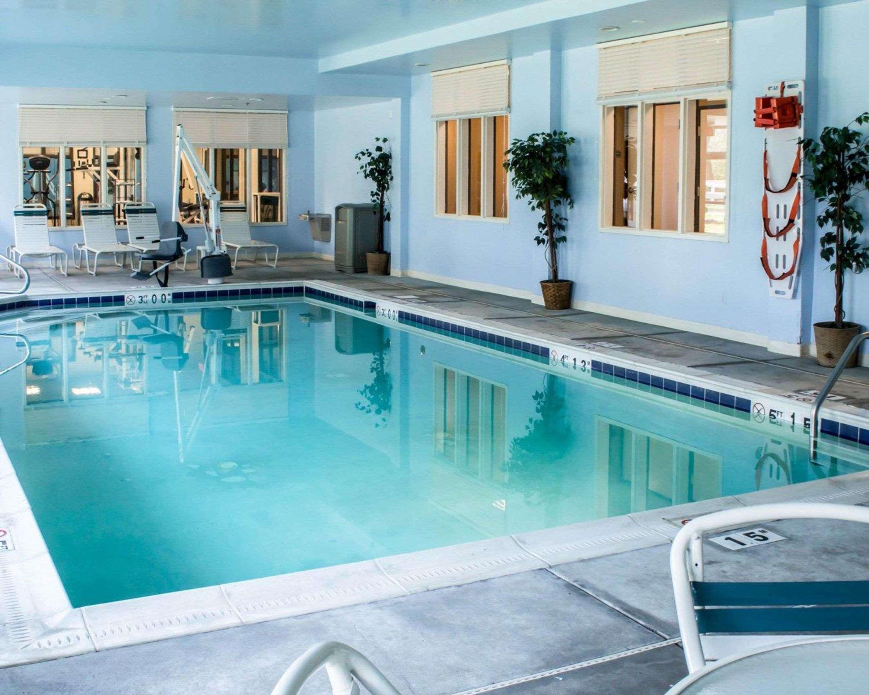 Sleep Inn & Suites Laurel Bagian luar foto