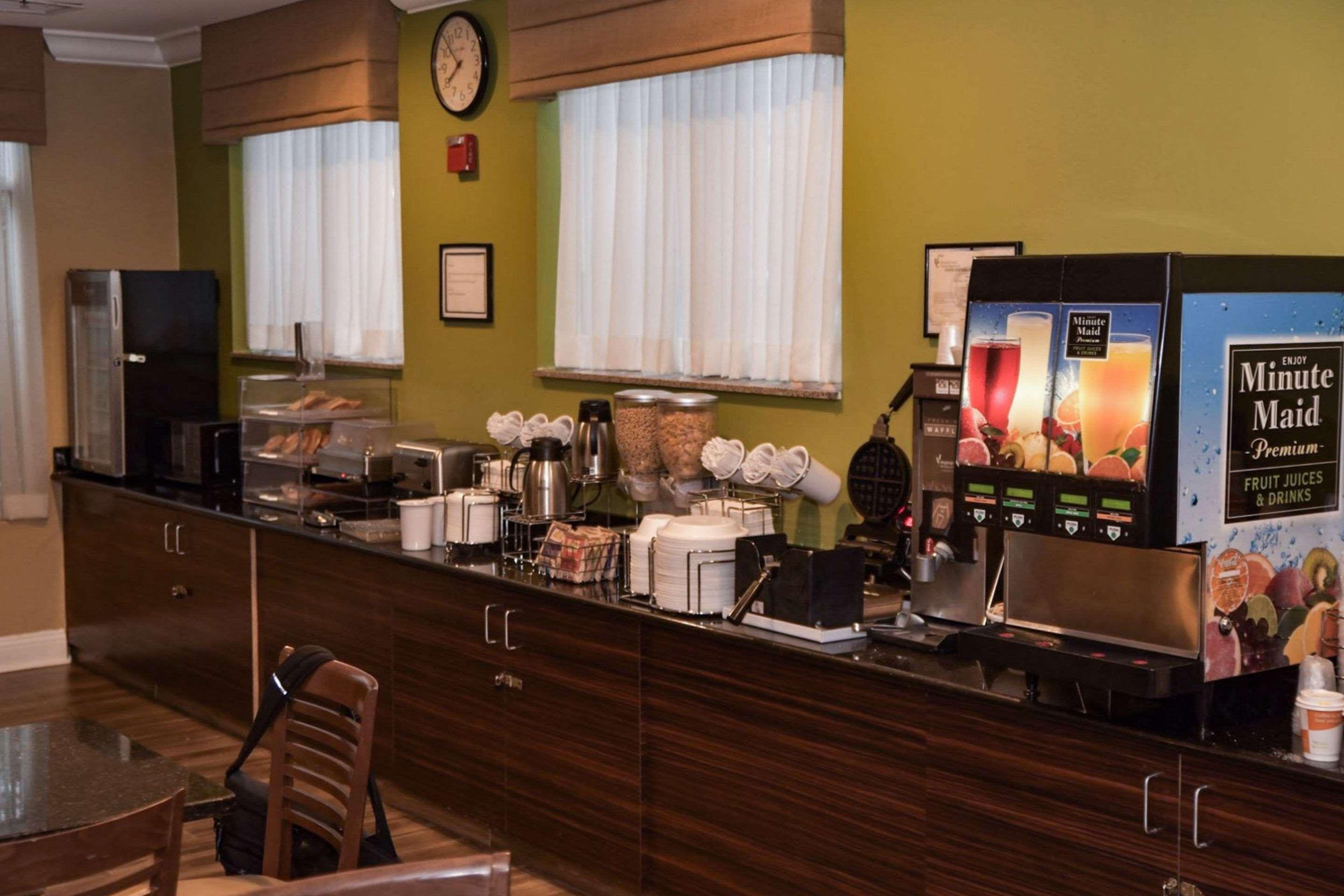 Sleep Inn & Suites Laurel Bagian luar foto
