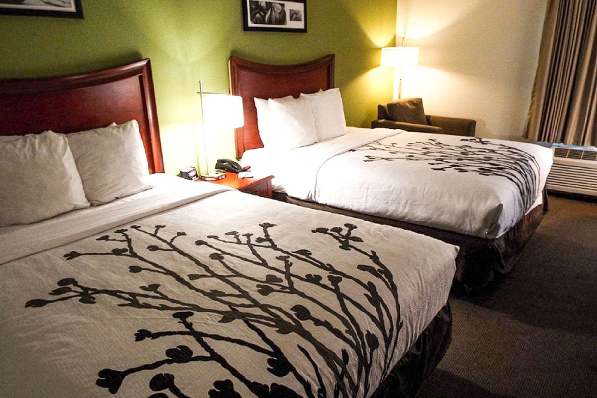 Sleep Inn & Suites Laurel Bagian luar foto